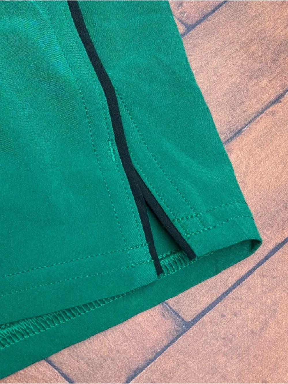 NWT Lululemon Court Rival High Rise Shorts 3" In Raceway Green Size 4 - Picture 5 of 8